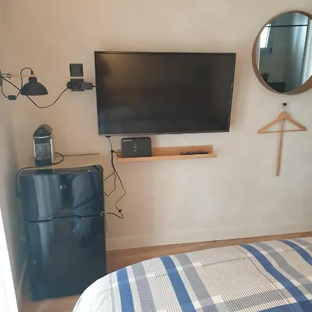 Tiny Studio 2 Min Walking Distance From The Port Wolos Zewnętrze zdjęcie
