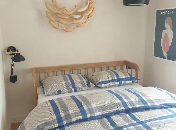 Tiny Studio 2 Min Walking Distance From The Port